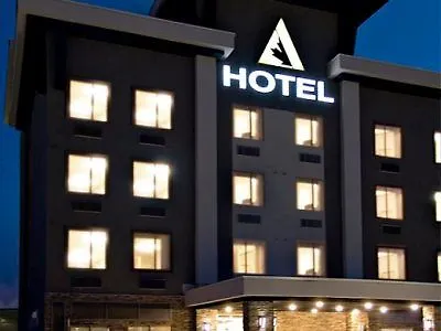 Acclaim Hotel By Clique YYC Canadá